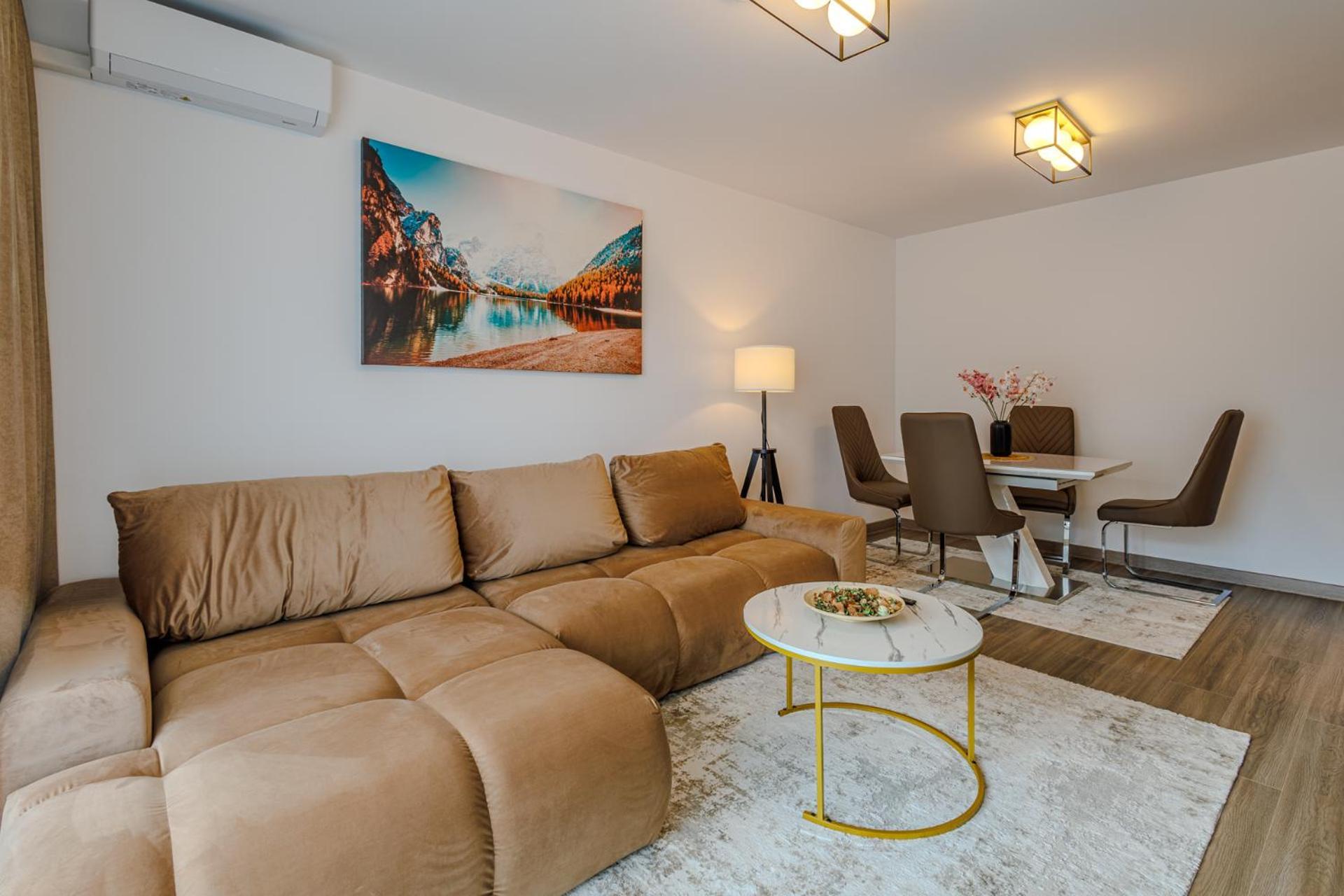 Ontop Apartment Brasov